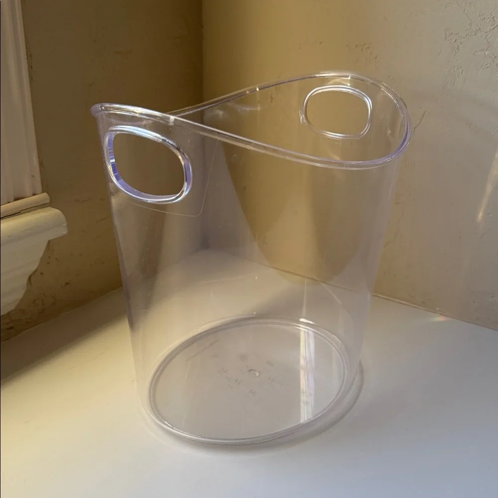 Clear Acrylic Bucket